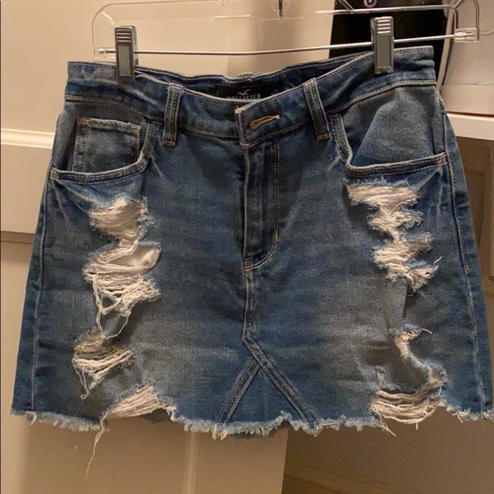 Short Ripped Medium Wash Denim Skirt